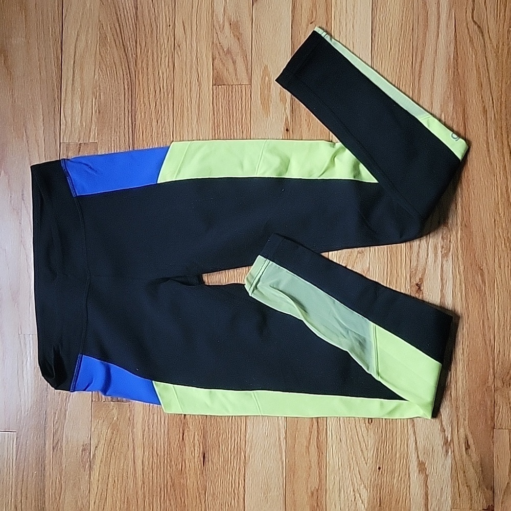 ALO Leggings Tricolor Leggings Women's Sz Sm Mesh Panel Activewear Yoga Workout